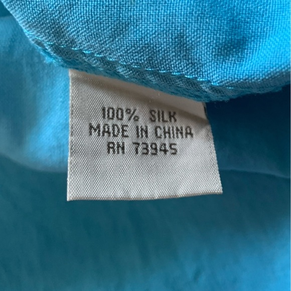 NEXX New York Long Sleeve Button Front Teal Silk tailored Blouse, size M EUC - Picture 10 of 11